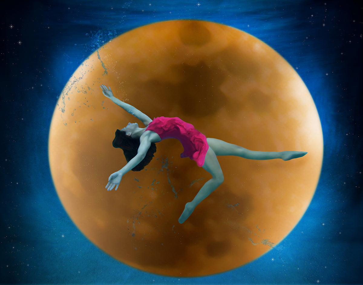 Full Moon Rising